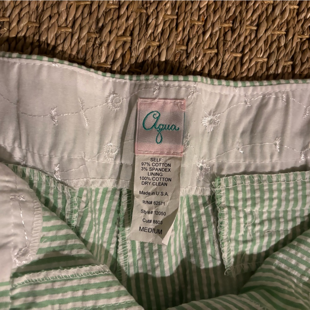 AQUA | Vintage Seersucker Shorts - Picture 3 of 9